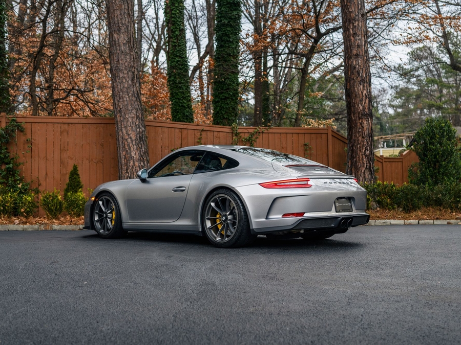 2019 Porsche 911 GT3 Touring