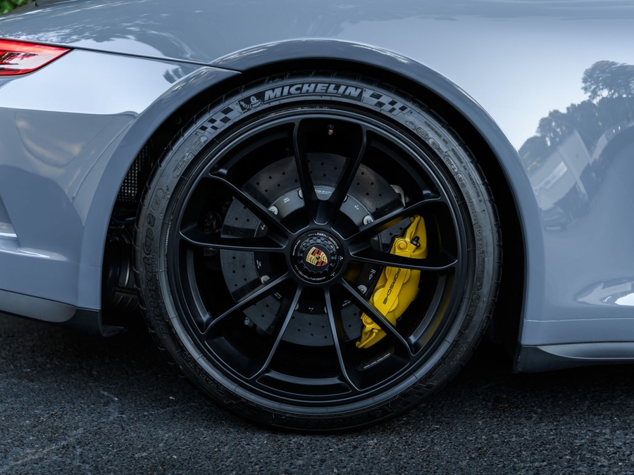 2019 Porsche 911 Speedster