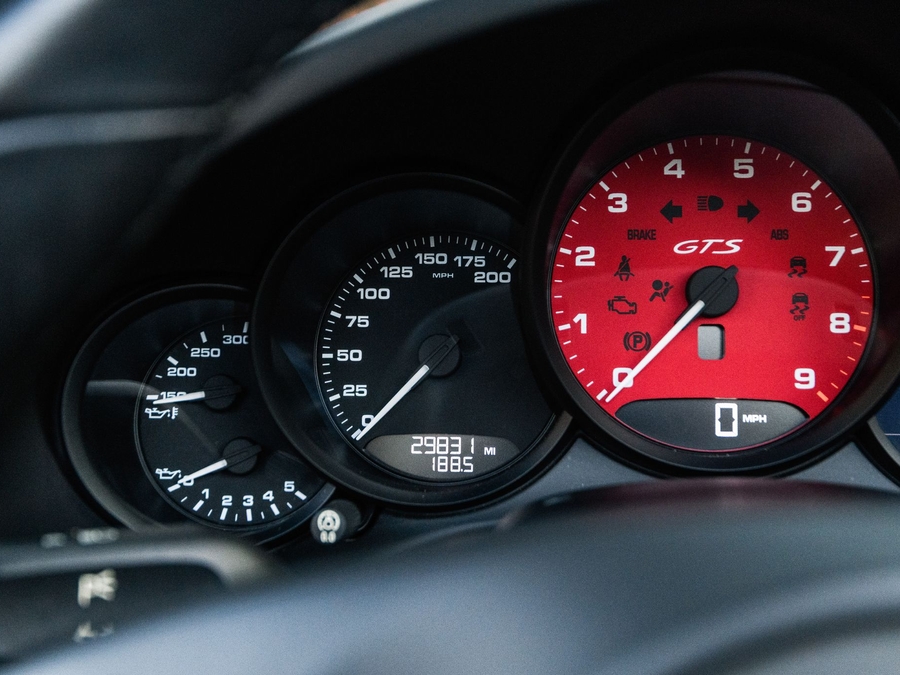 2016 Porsche 911 GTS Cabriolet