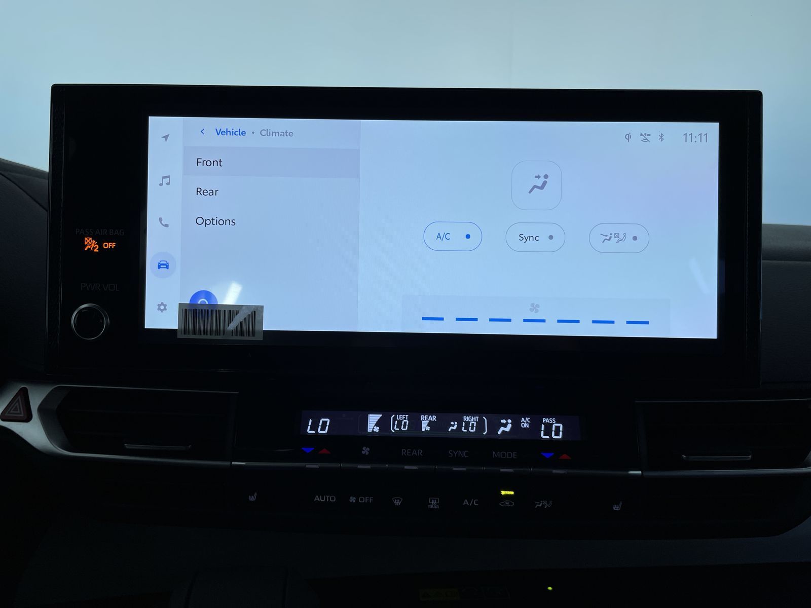 2025 Toyota Sienna XLE - Photo 20