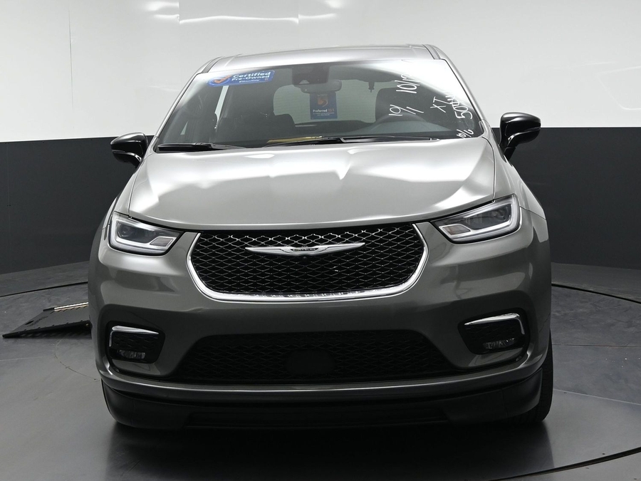 CERTIFIED PRE-OWNED 2025 Chrysler Pacifica Select