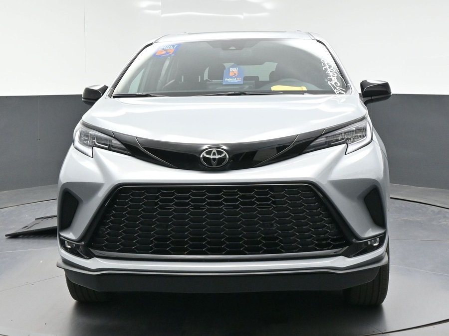 New 2026 Toyota Sienna XSE Sport