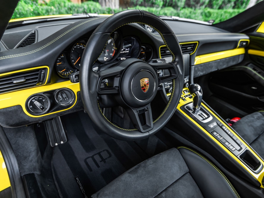 2019 Porsche 911 GT3 RS