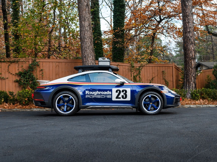 2024 Porsche 911 Dakar