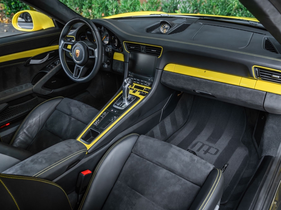 2019 Porsche 911 GT3 RS