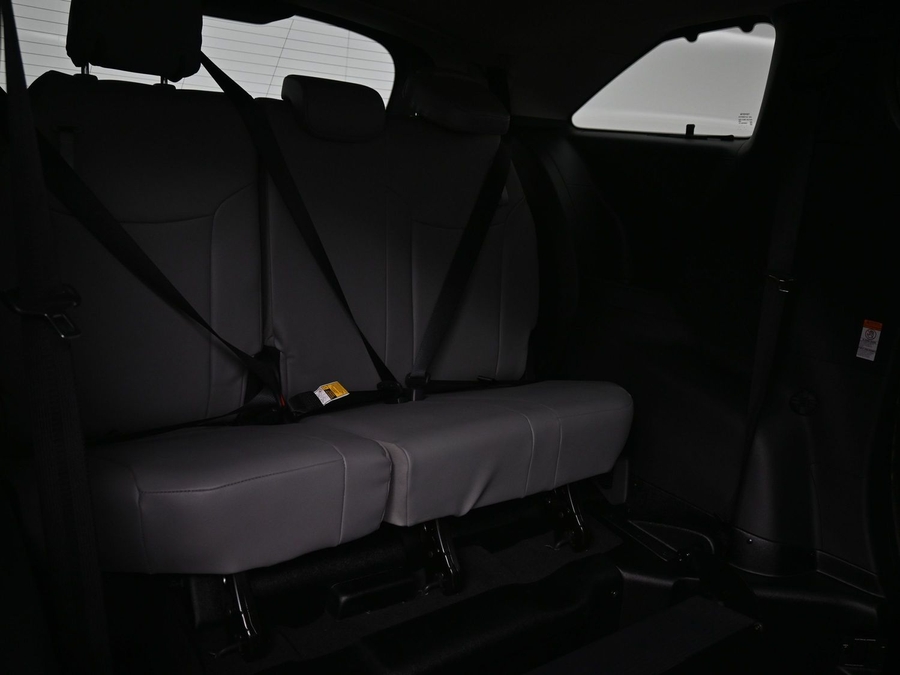 New 2026 Toyota Sienna XLE Base