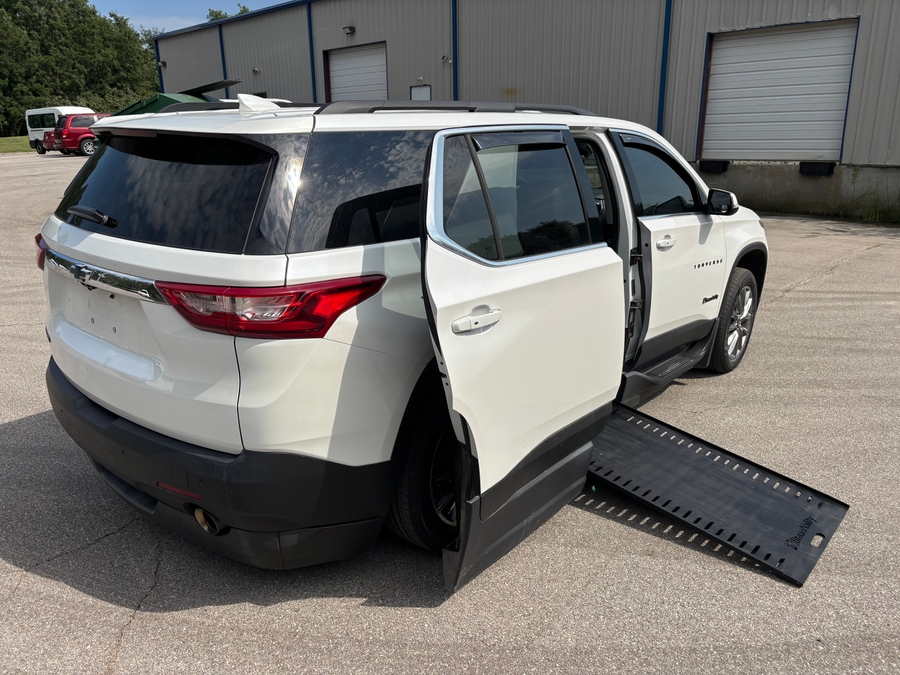 PRE OWNED 2021 Chevrolet Traverse 3LT
