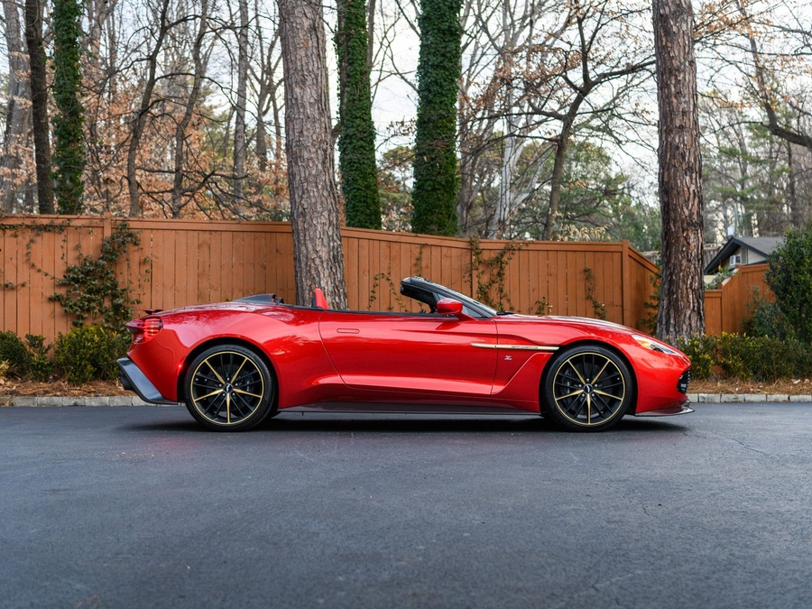 2018 Aston Martin Vanquish Zagato Volante