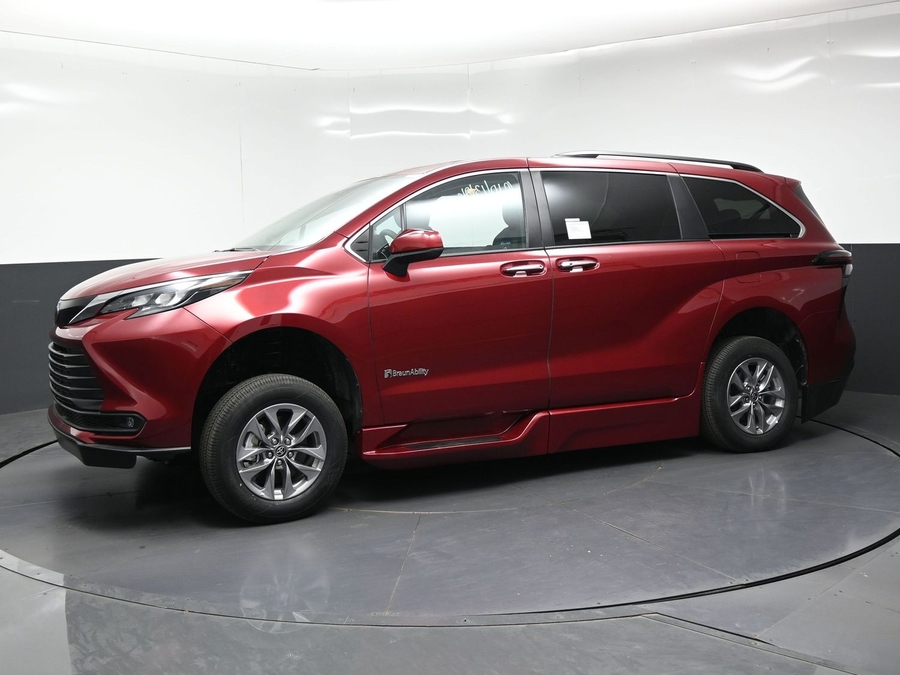 New 2026 Toyota Sienna XLE Add