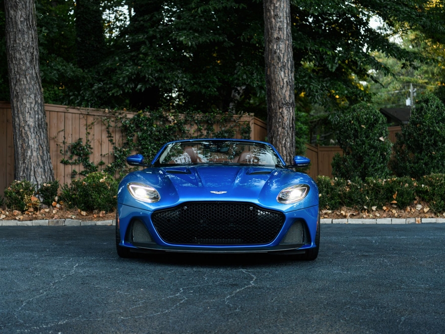2020 Aston Martin DBS Superleggera Volante