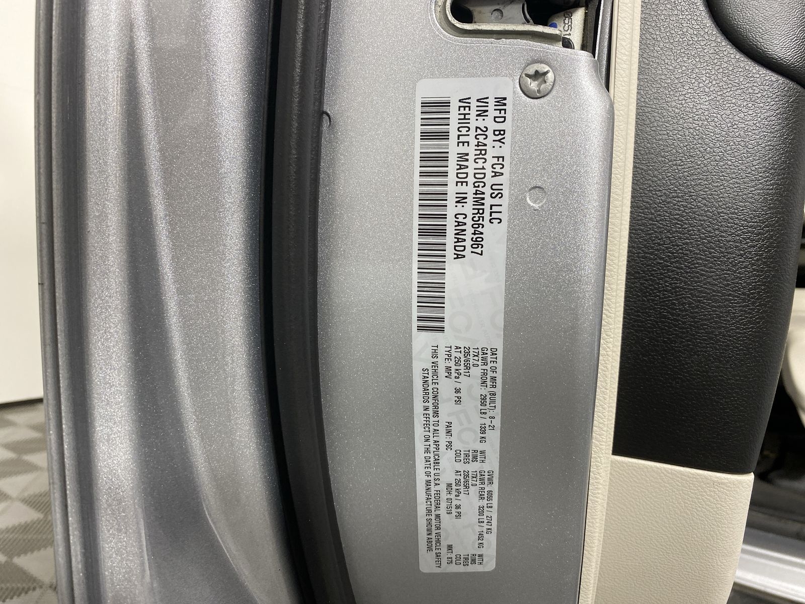 2021 Chrysler Voyager LXI - Photo 30