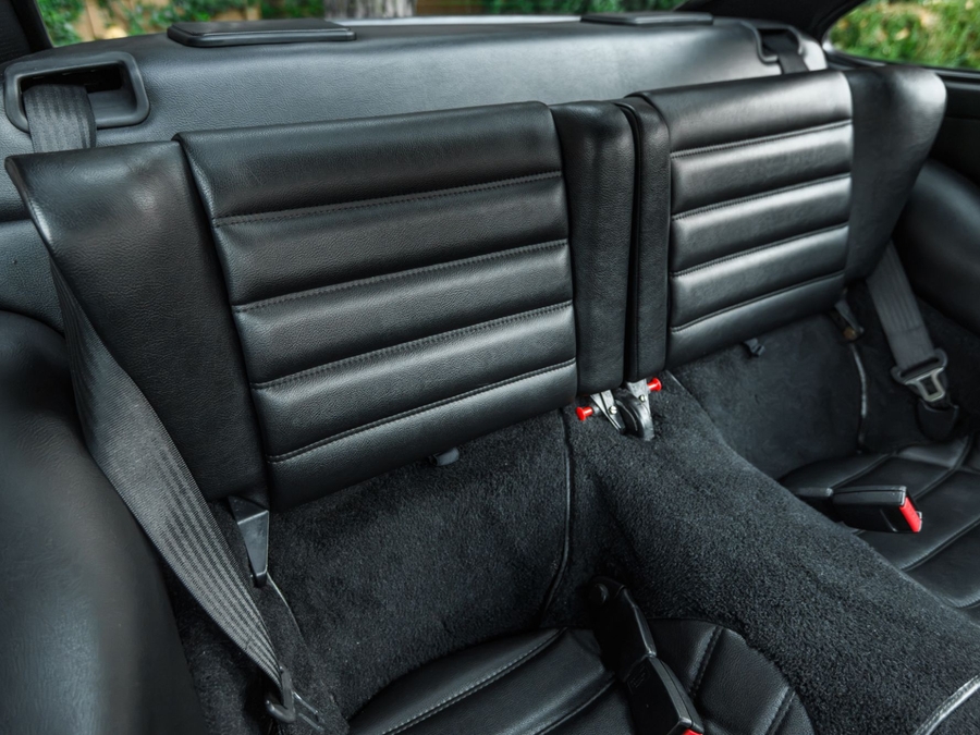 1991 Porsche 911 Carrera 2