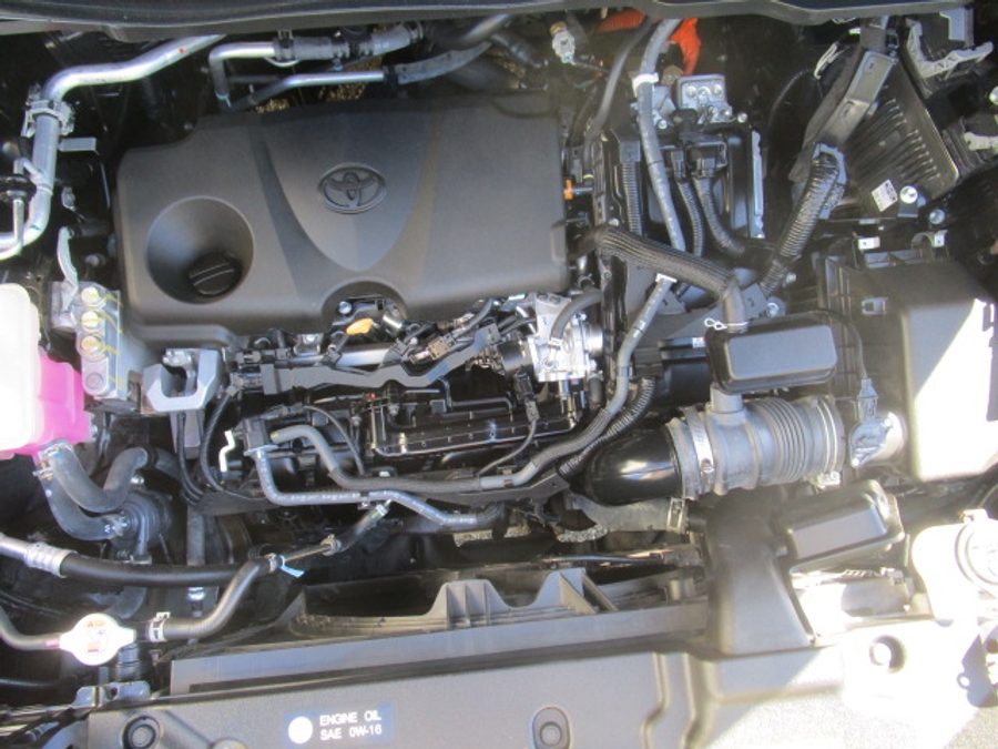 PRE OWNED 2024 Toyota Sienna LE Base