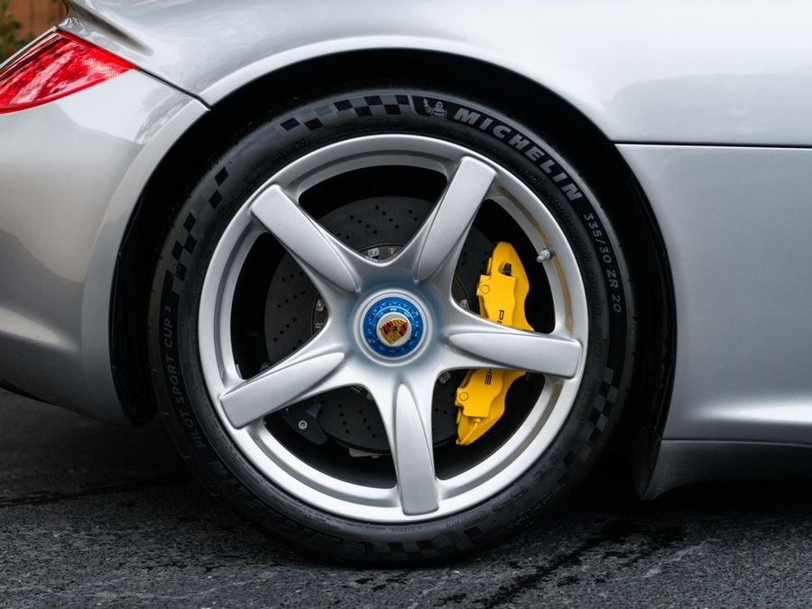 2005 Porsche Carrera GT