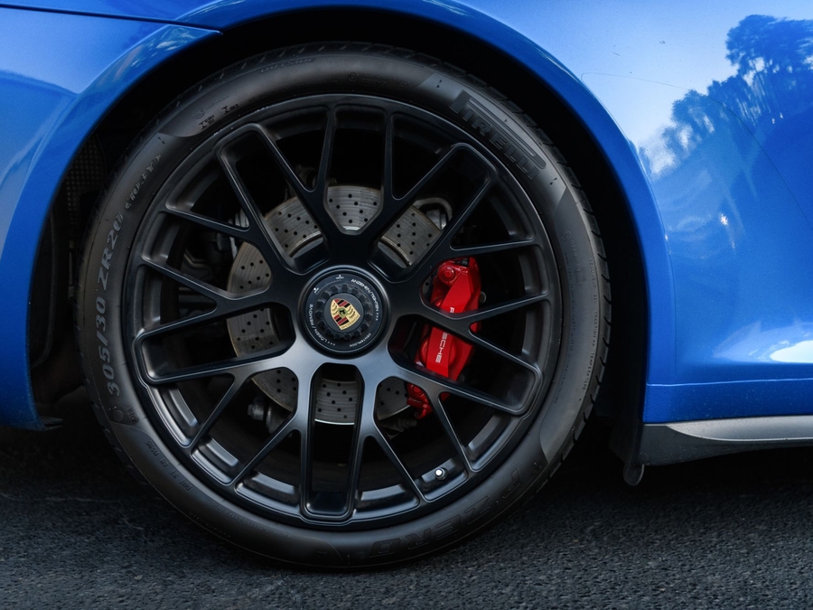 2016 Porsche 911 GTS Cabriolet