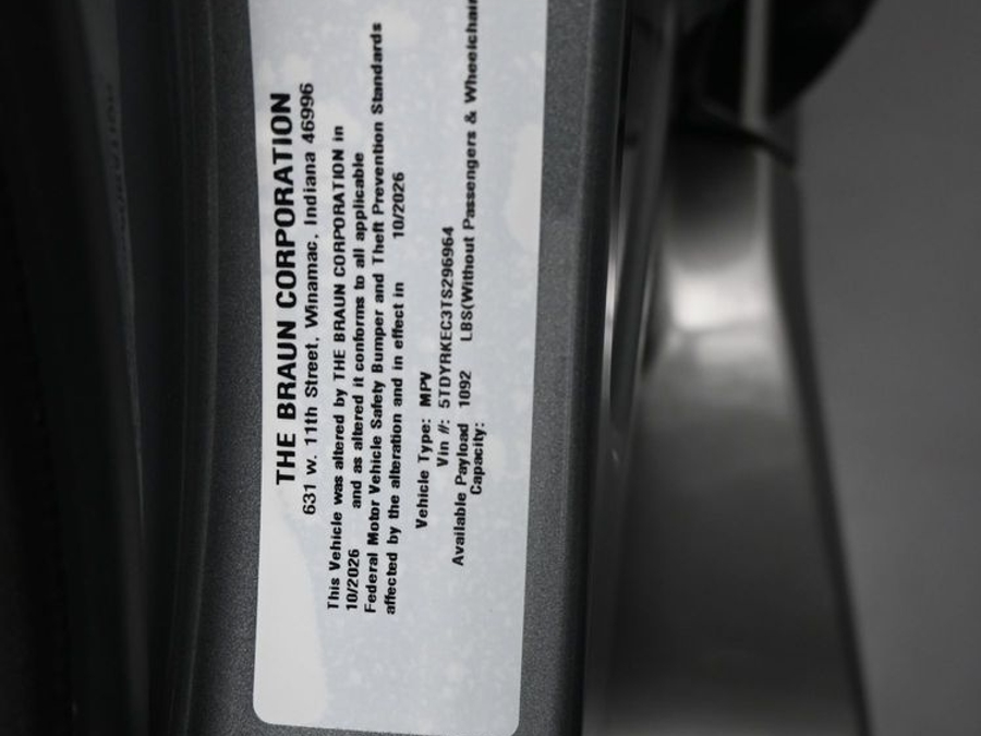 New 2026 Toyota Sienna XLE Add