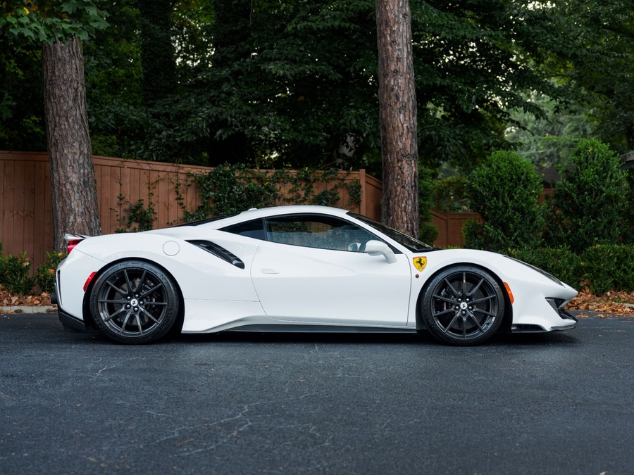 2020 Ferrari 488 Pista