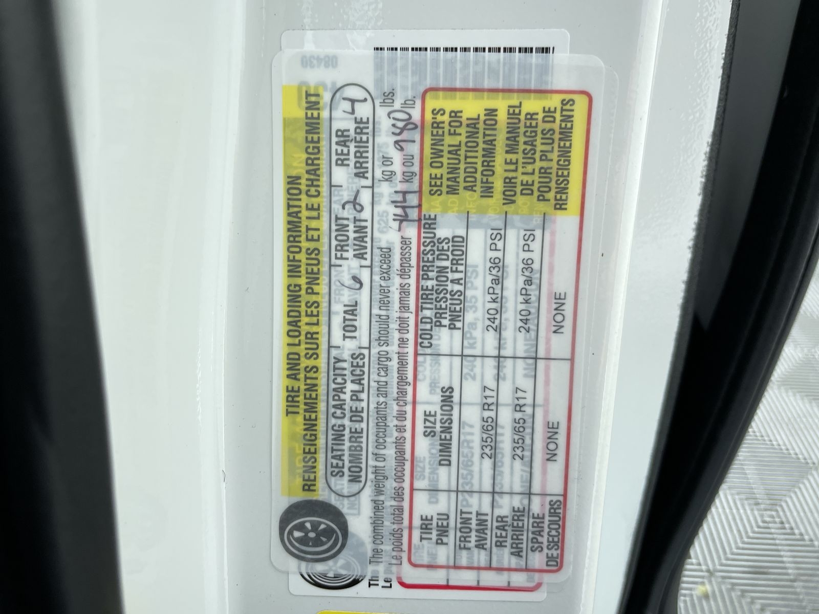 2025 Toyota Sienna LE - Photo 31