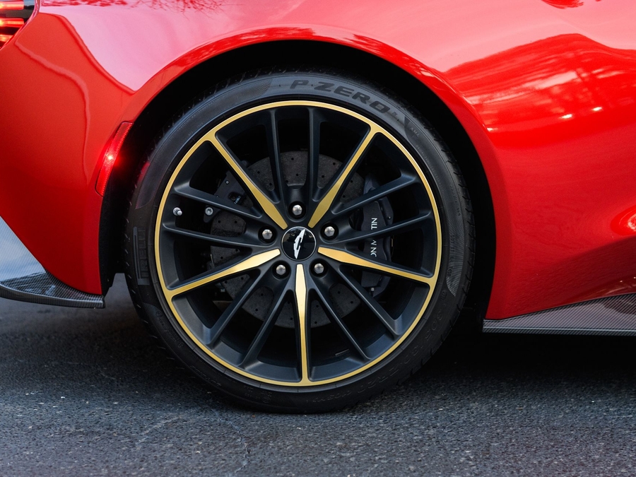 2018 Aston Martin Vanquish Zagato Volante