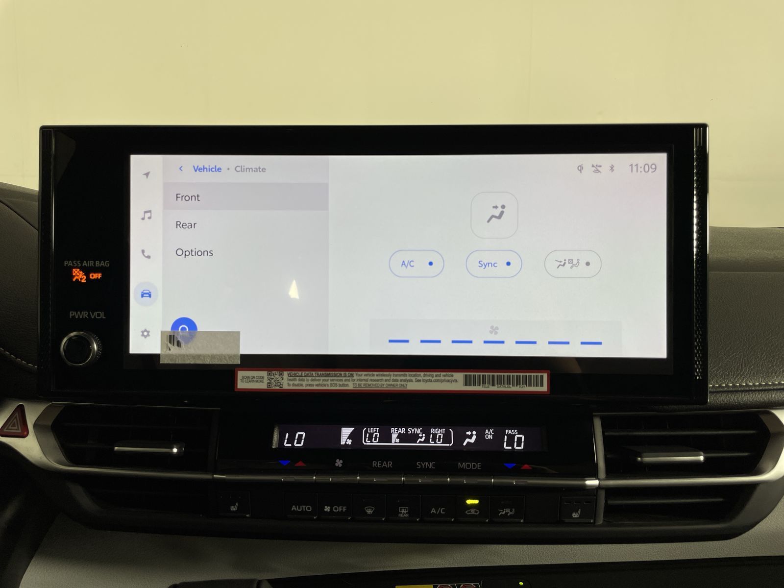 2025 Toyota Sienna XSE - Photo 20