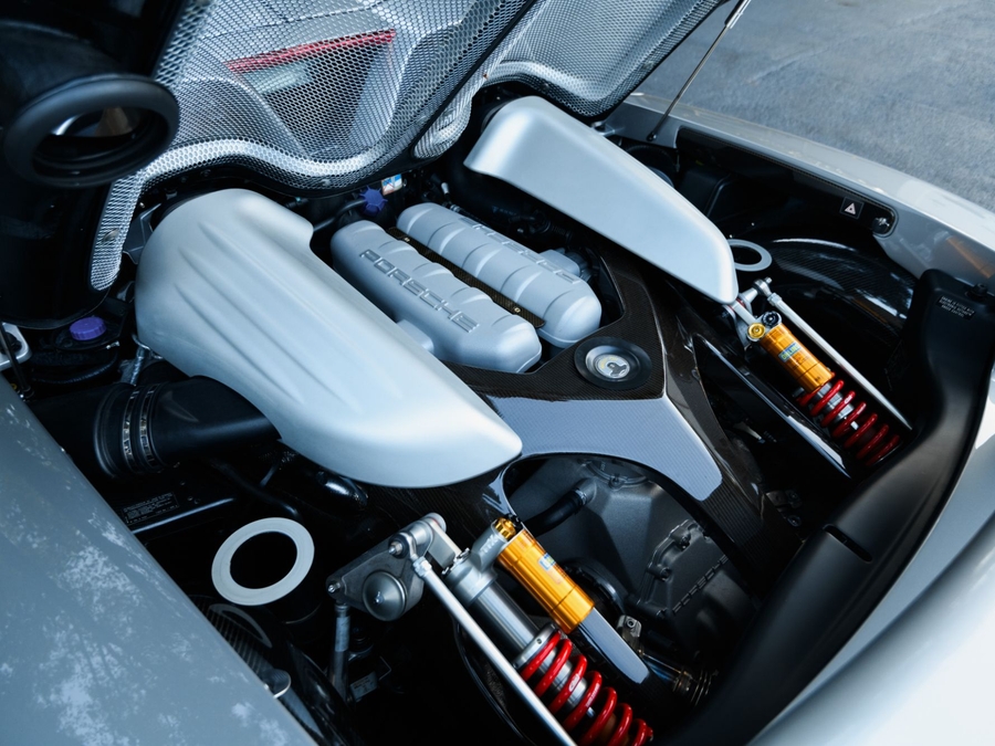 2005 Porsche Carrera GT