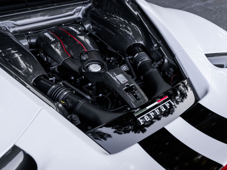 2020 Ferrari 488 Pista