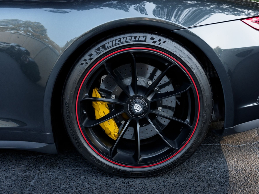 2019 Porsche 911 Speedster