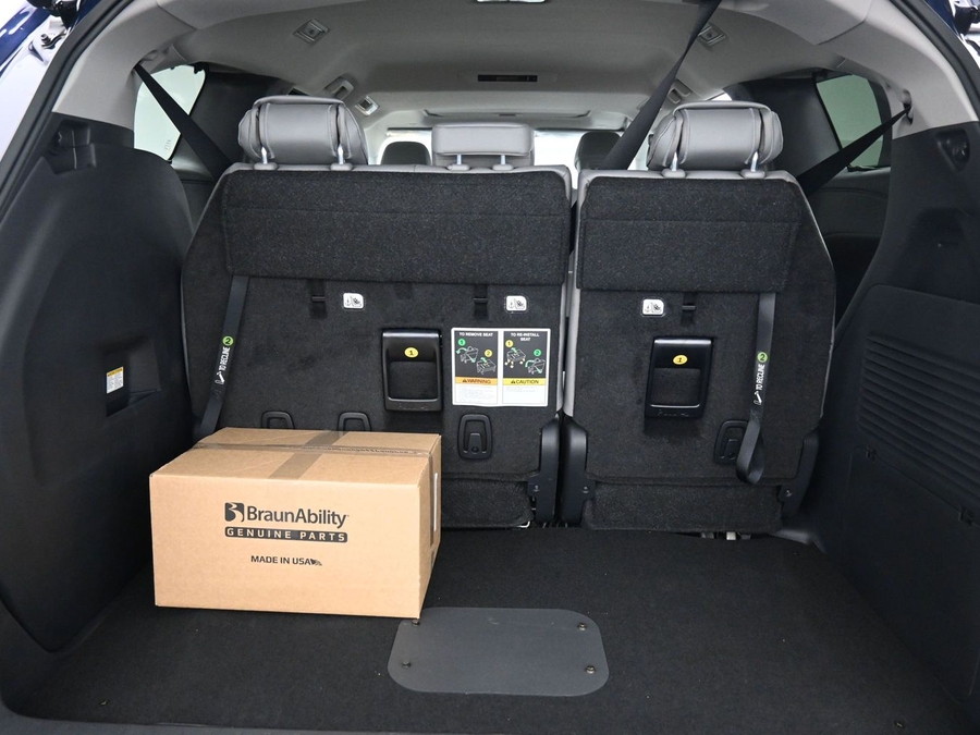 New 2026 Toyota Sienna XLE Base