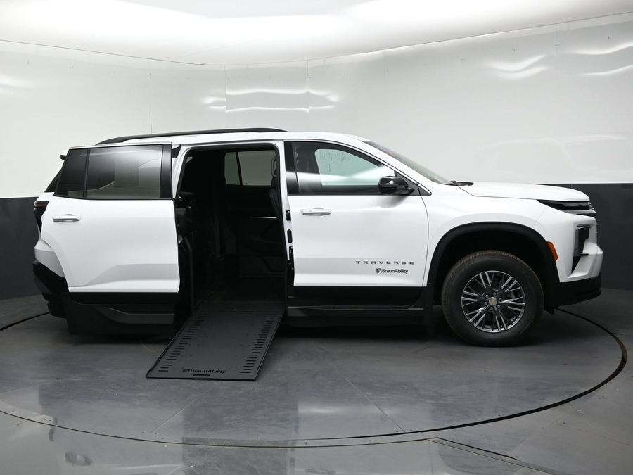 New 2026 Chevrolet Traverse 1LT