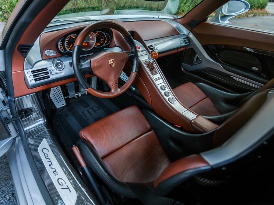 2005 Porsche Carrera GT