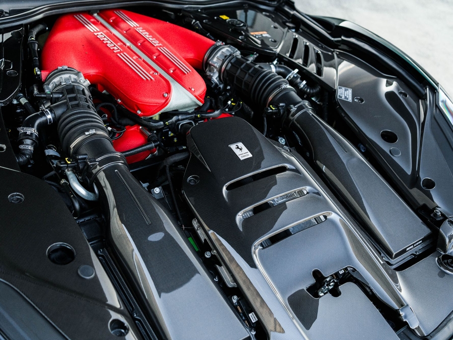 2022 Ferrari 812 Competizione