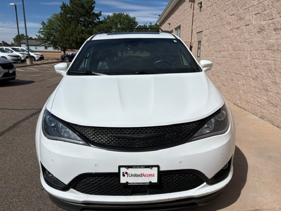 PRE OWNED 2019 Chrysler Pacifica Touring L Plus