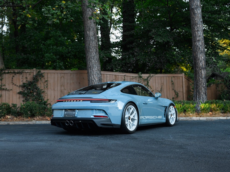 2024 Porsche 911 ST