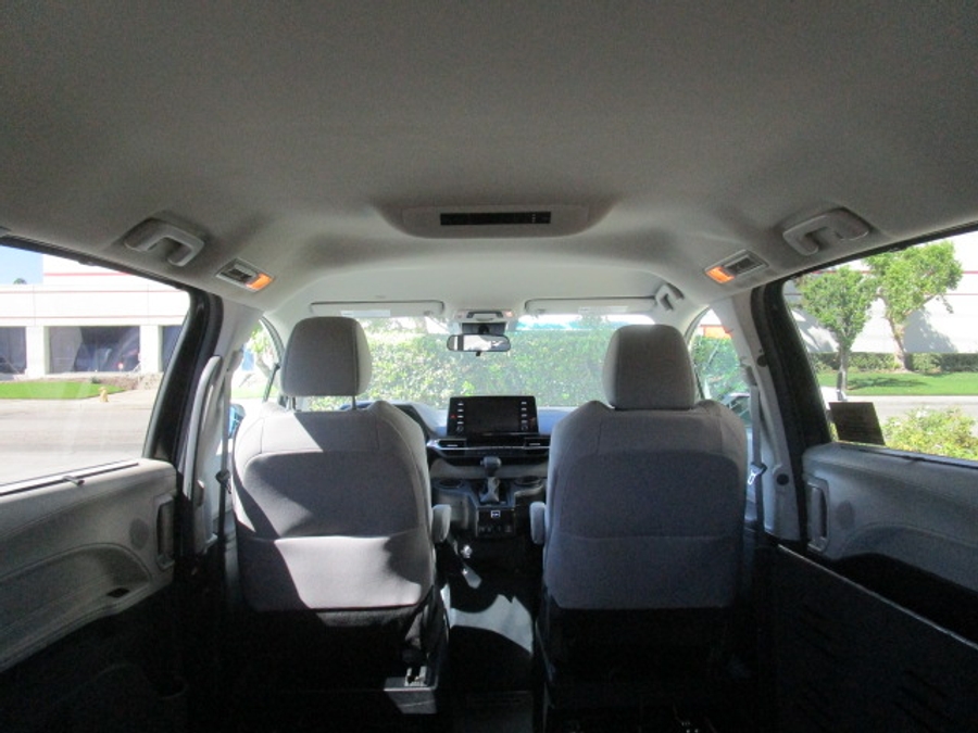 PRE OWNED 2024 Toyota Sienna LE Base