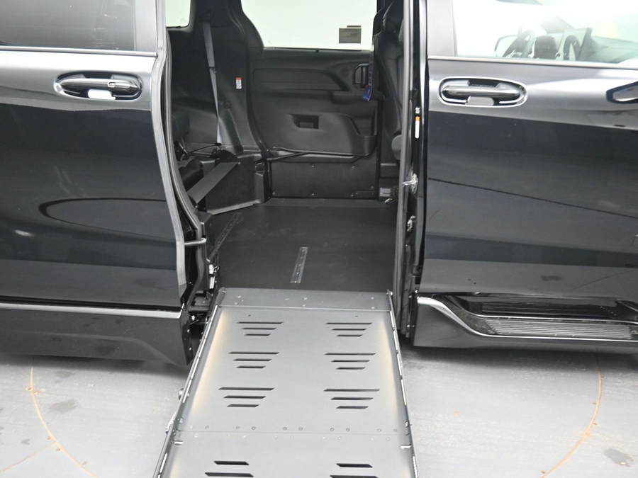 New 2026 Toyota Sienna XSE Sport