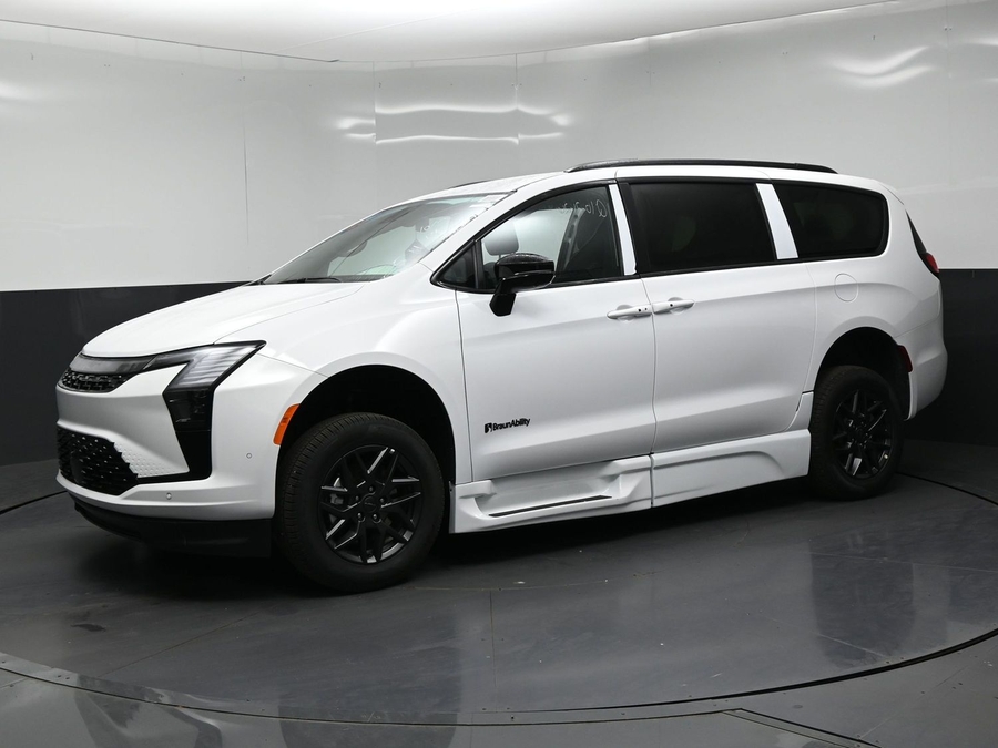 New 2027 Chrysler Pacifica Select Sport