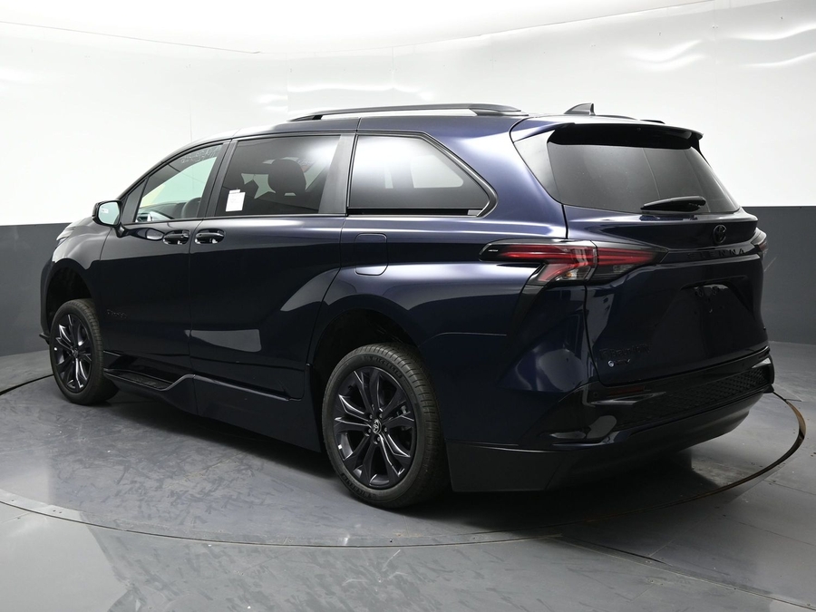 New 2026 Toyota Sienna XSE Sport