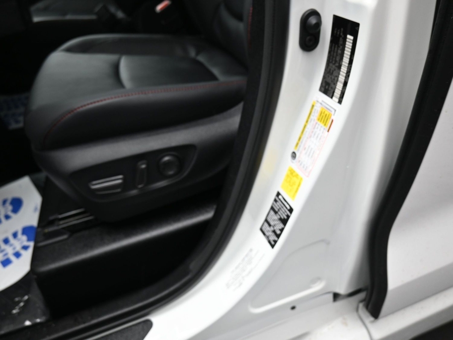 New 2026 Toyota Sienna XSE Sport