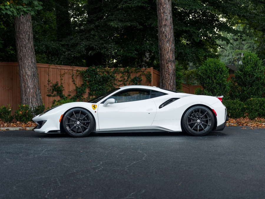 2020 Ferrari 488 Pista