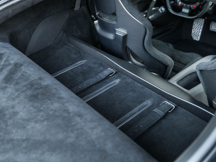 2022 Ferrari 812 Competizione