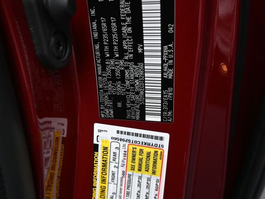 New 2026 Toyota Sienna XLE Add