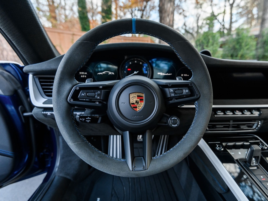 2024 Porsche 911 Dakar