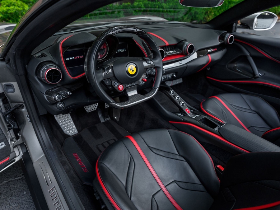 2022 Ferrari 812 GTS