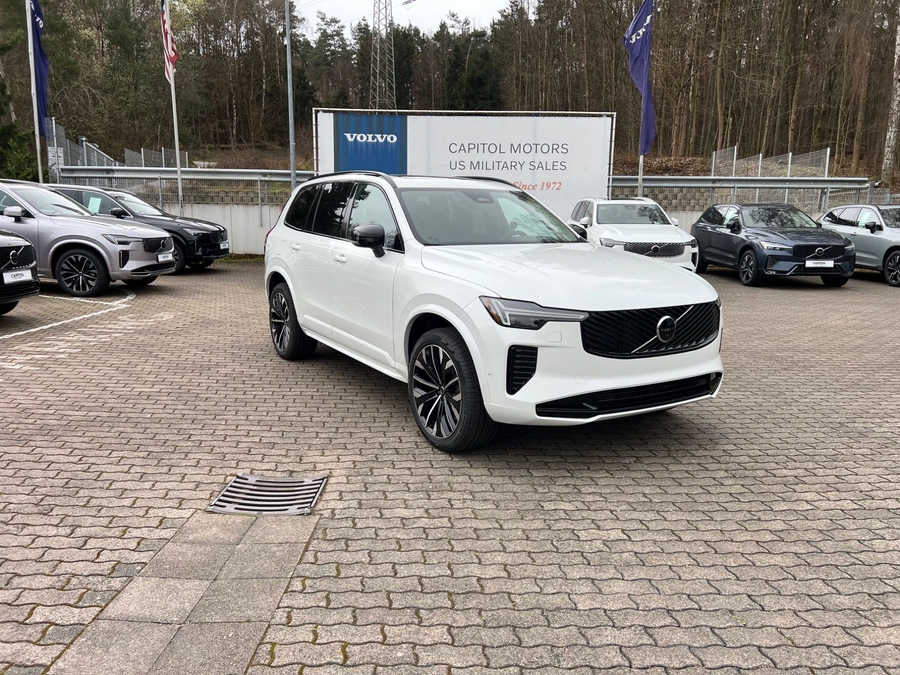 2026 Volvo XC90 B6 AWD Ultra Dark 13331713 - Capitol Motors