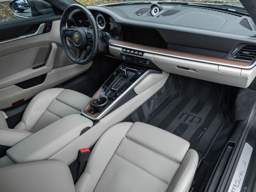 2021 Porsche 911 Turbo S