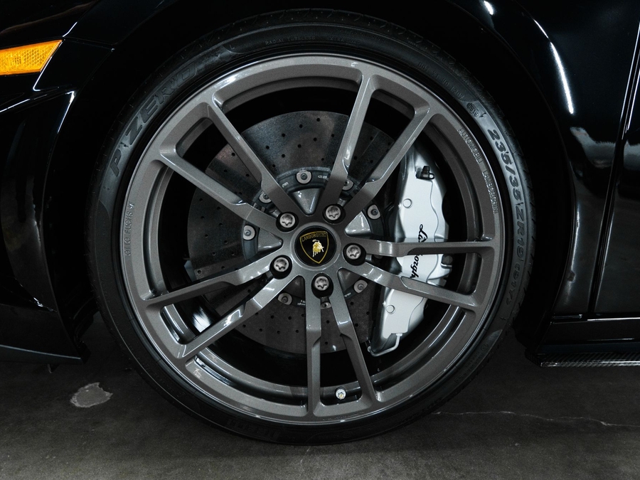 2013 Lamborghini Gallardo Performante
