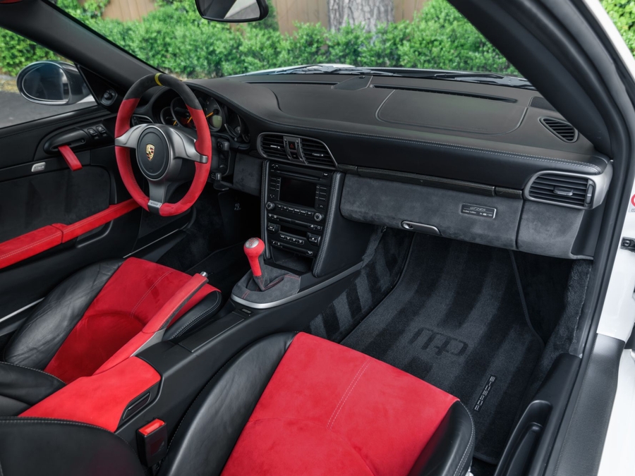 2011 Porsche 911 GT2 RS