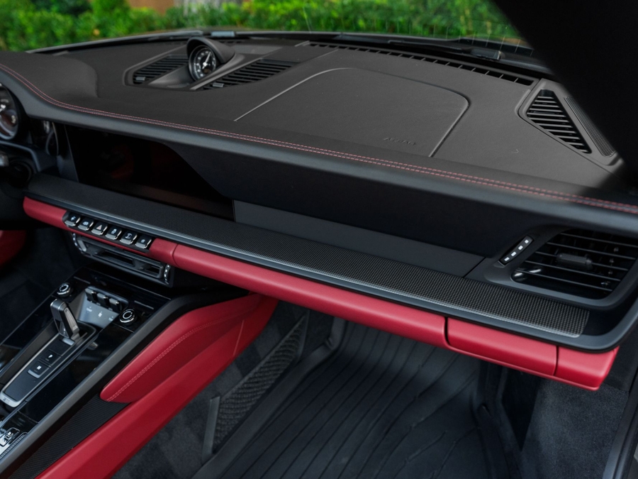 2024 Porsche 911 Targa 4 GTS