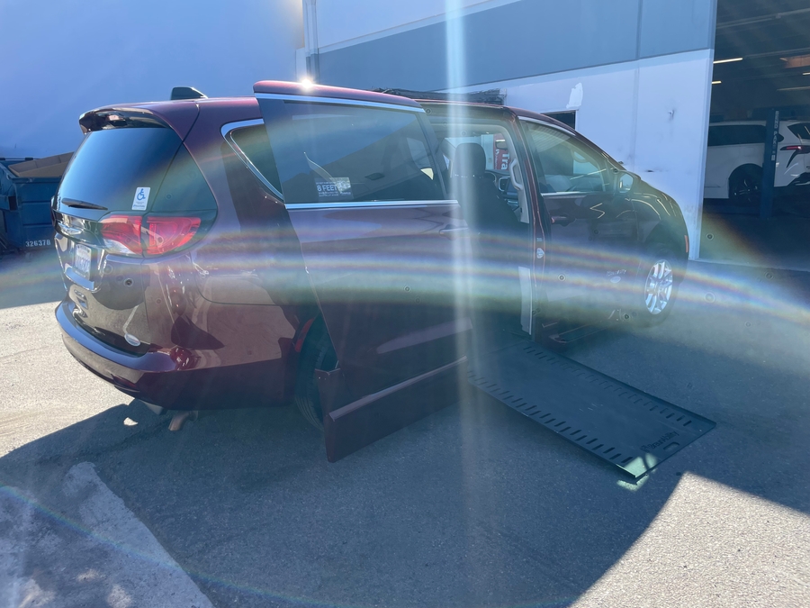 PRE OWNED 2023 Chrysler Voyager LX Base