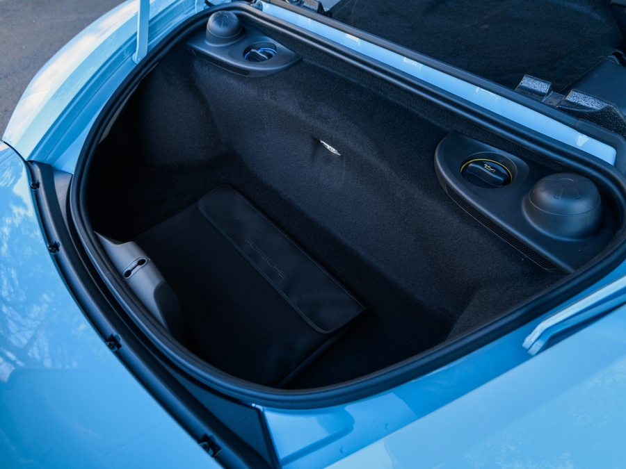 2025 Porsche 718 Spyder RS